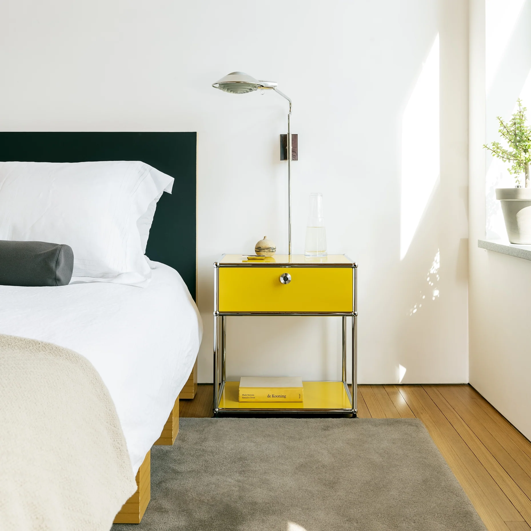 USM Haller nightstand (P2) - Image 20